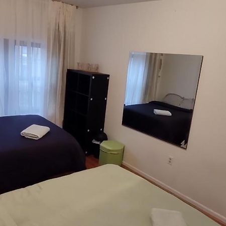 Spacious Room For 4 People In Williamsburg ! New York Extérieur photo